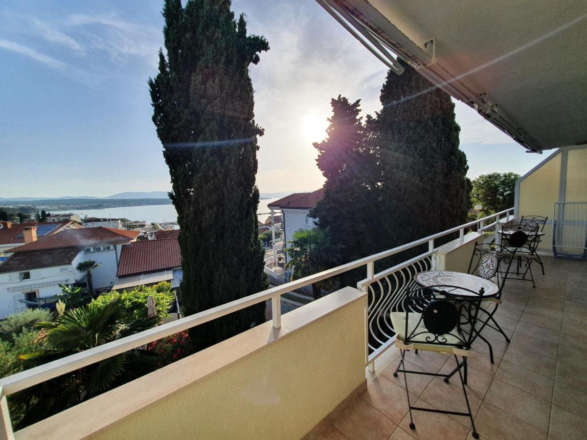 Apartments Zic Малинска Екстериор снимка
