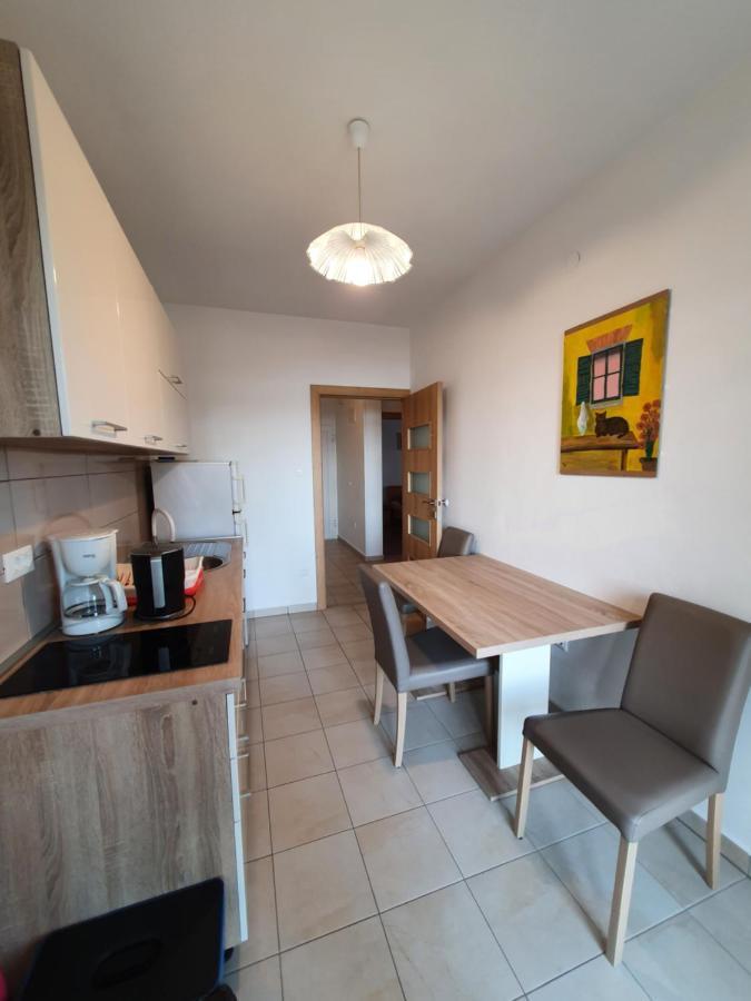 Apartments Zic Малинска Екстериор снимка