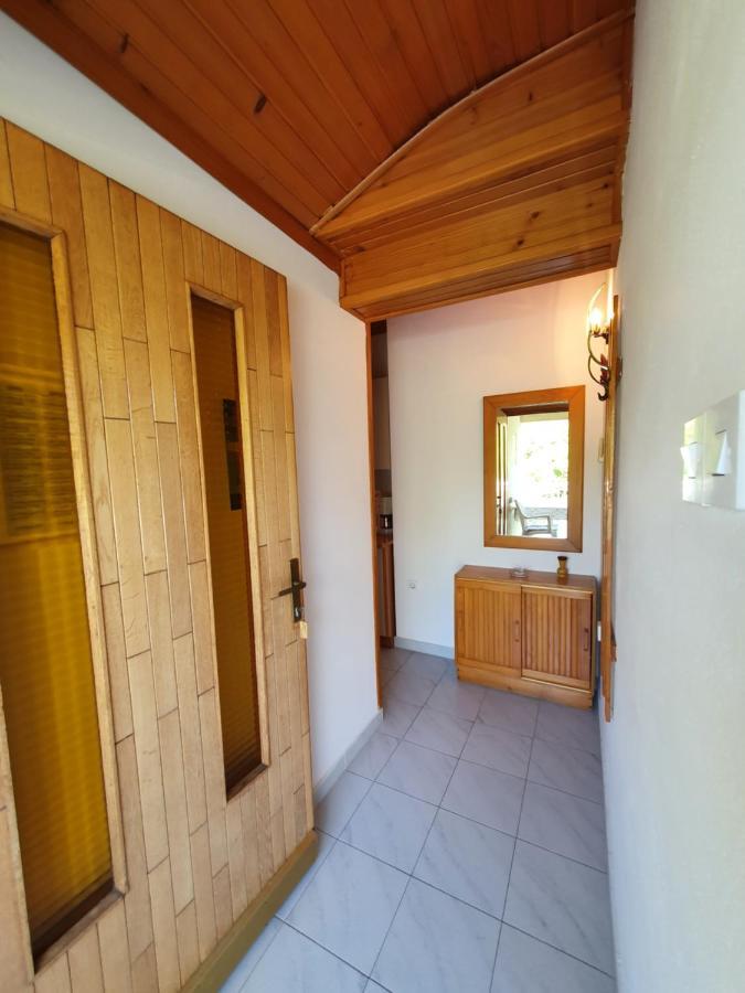 Apartments Zic Малинска Екстериор снимка
