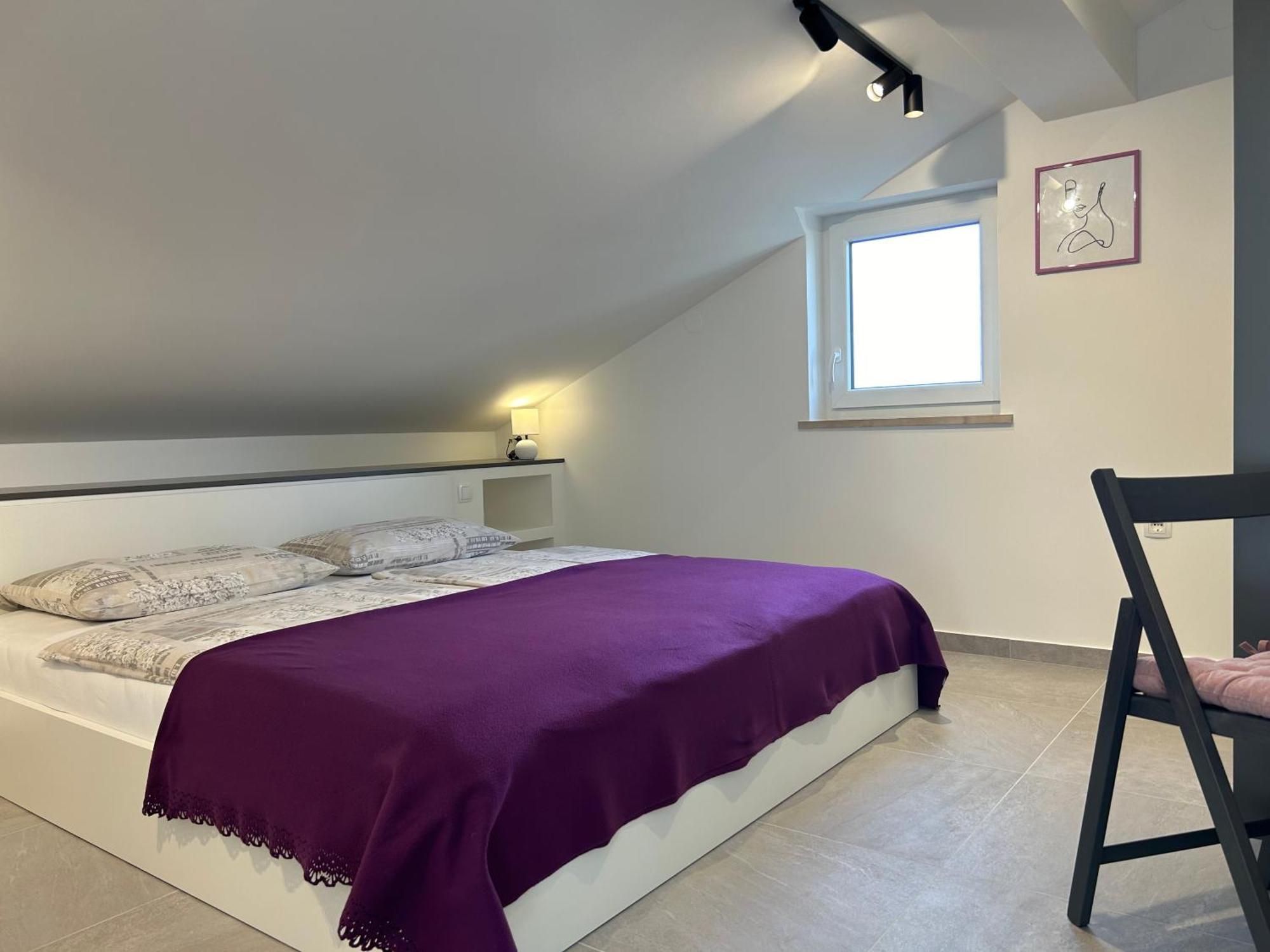 Apartments Zic Малинска Екстериор снимка